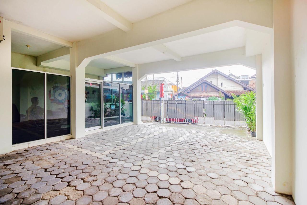 Oyo 3083 D Kost 3 Syariah Ξενοδοχείο Γιογκιακάρτα Εξωτερικό φωτογραφία