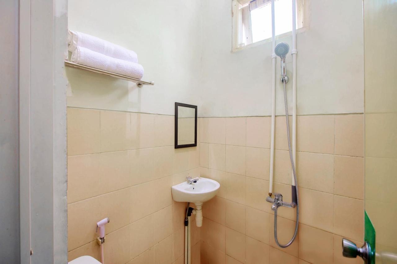 Oyo 3083 D Kost 3 Syariah Ξενοδοχείο Γιογκιακάρτα Εξωτερικό φωτογραφία