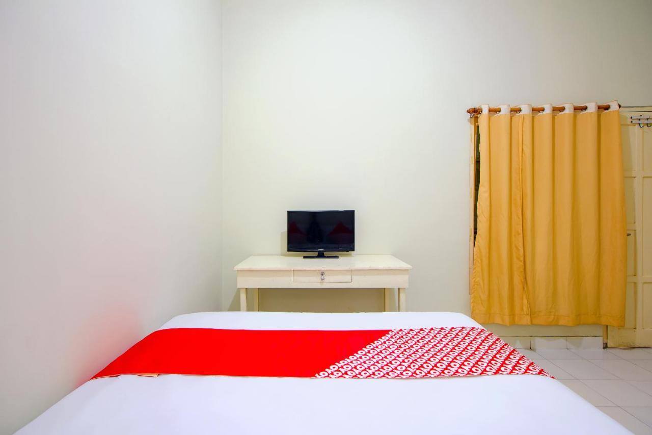 Oyo 3083 D Kost 3 Syariah Ξενοδοχείο Γιογκιακάρτα Εξωτερικό φωτογραφία
