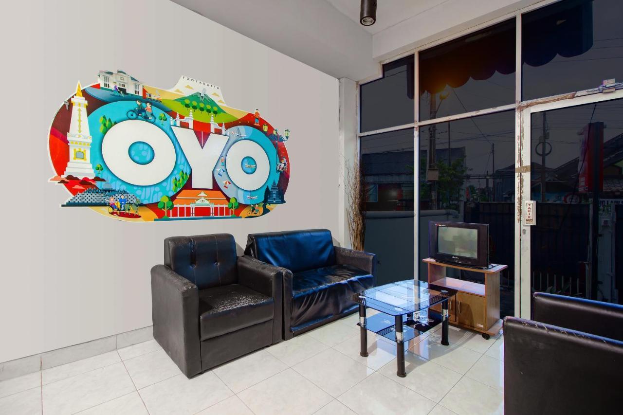 Oyo 3083 D Kost 3 Syariah Ξενοδοχείο Γιογκιακάρτα Εξωτερικό φωτογραφία