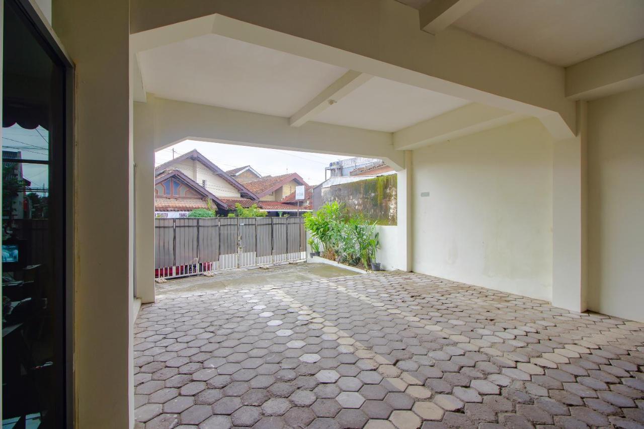 Oyo 3083 D Kost 3 Syariah Ξενοδοχείο Γιογκιακάρτα Εξωτερικό φωτογραφία